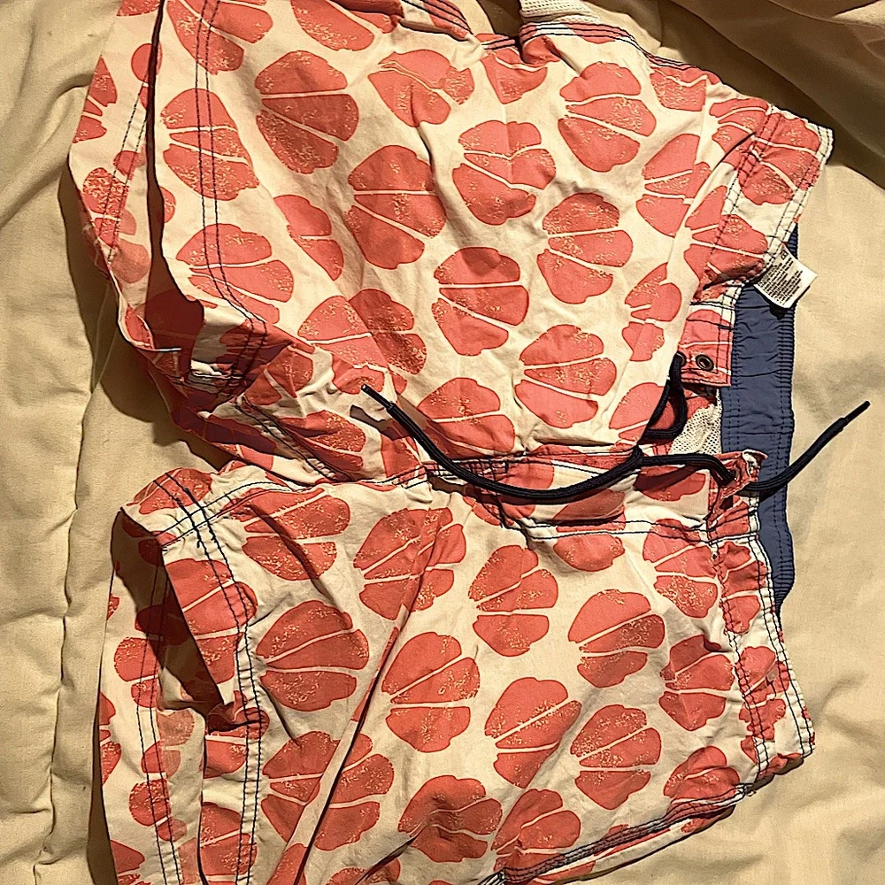 Fresh for the season! Trendy swim trunks! Orange, white and blue. Size small - Picture 1 of 4